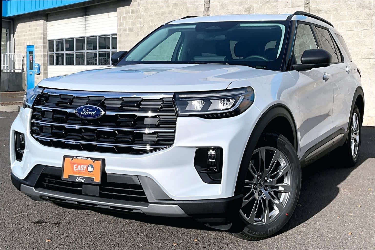 Thumbnail: 2026 Ford Explorer - 1