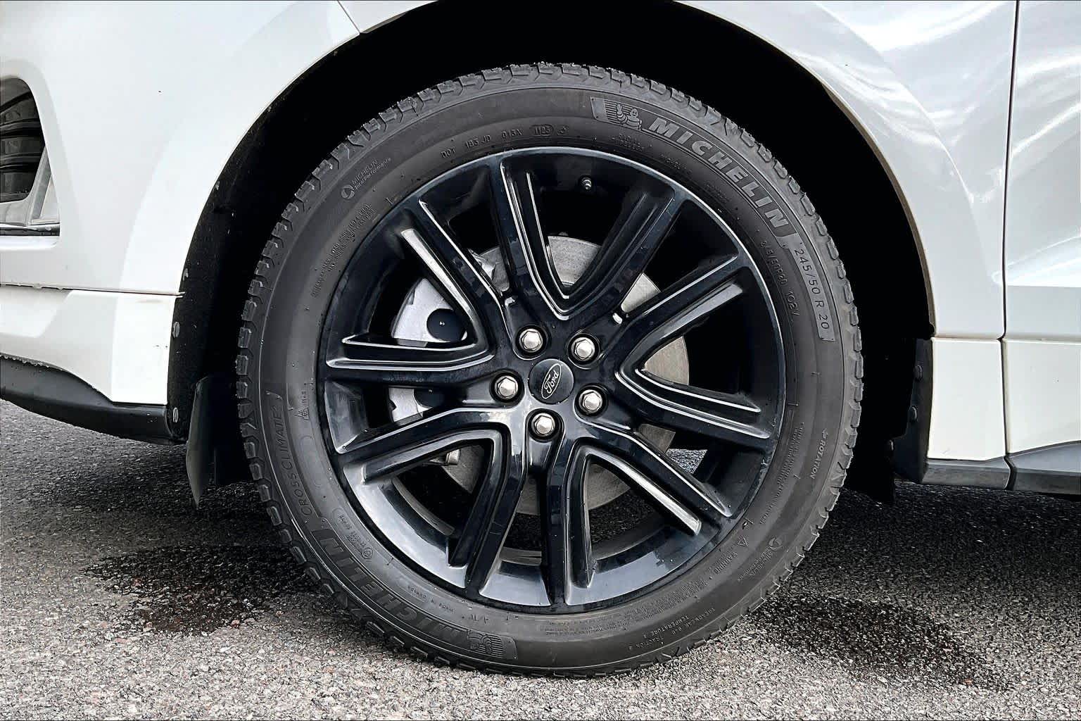 Thumbnail: 2022 Ford Edge - 8