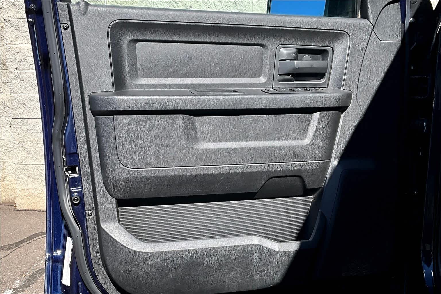 Thumbnail: 2015 RAM 1500 - 27