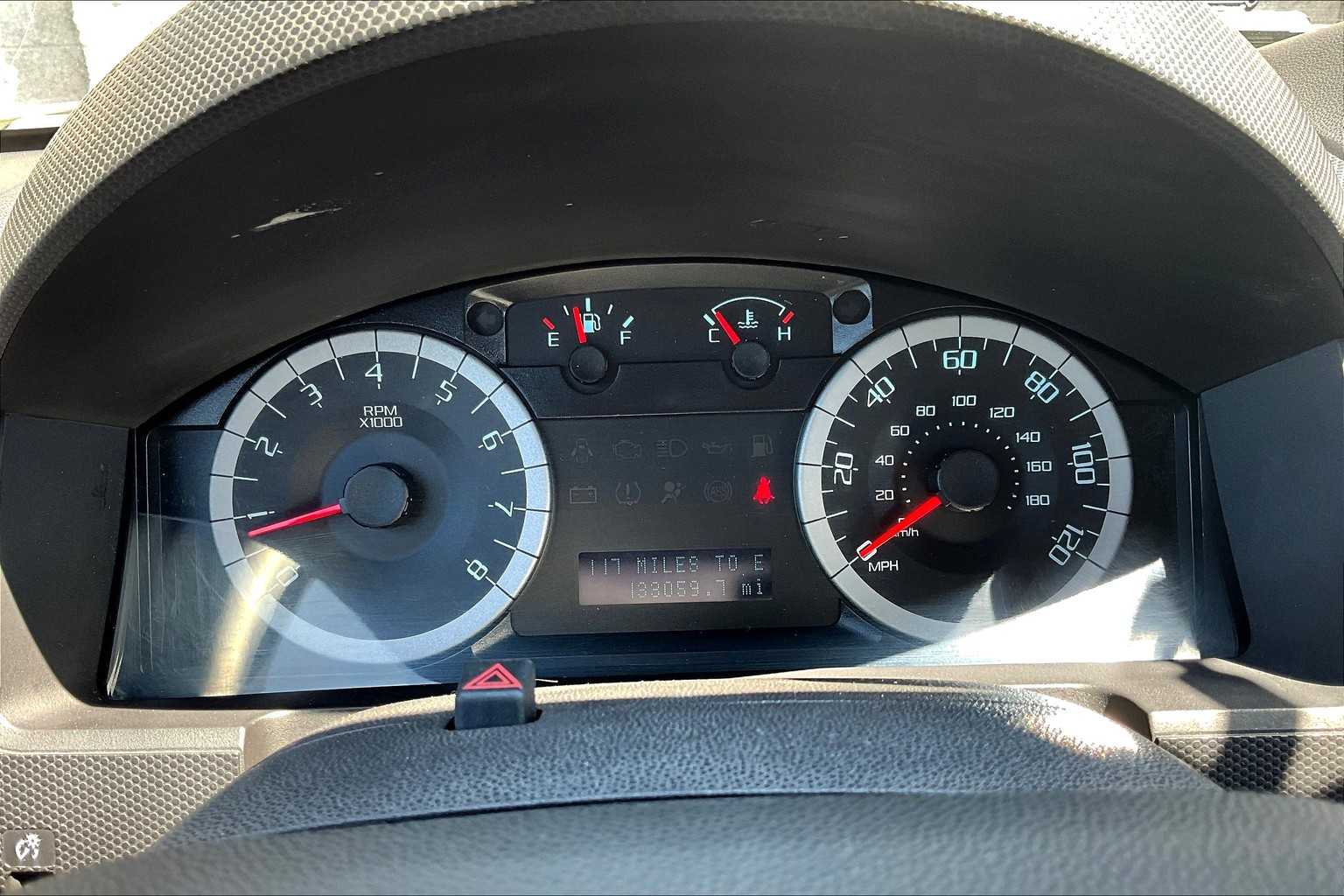 Thumbnail: 2010 Ford Escape - 17