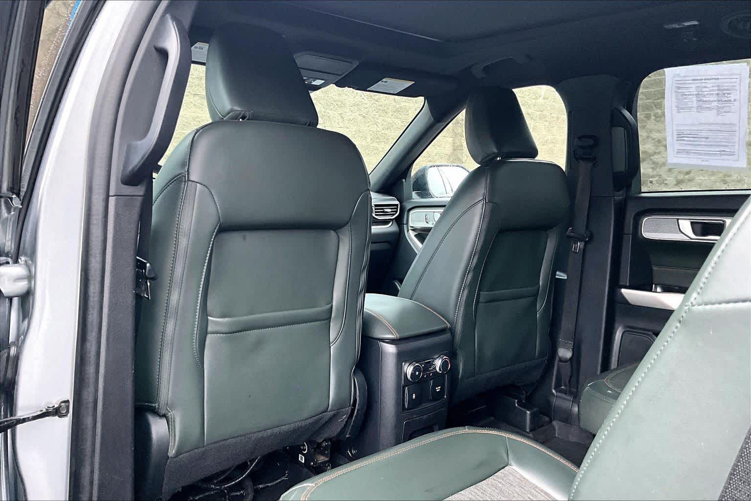 Thumbnail: 2022 Ford Explorer - 12