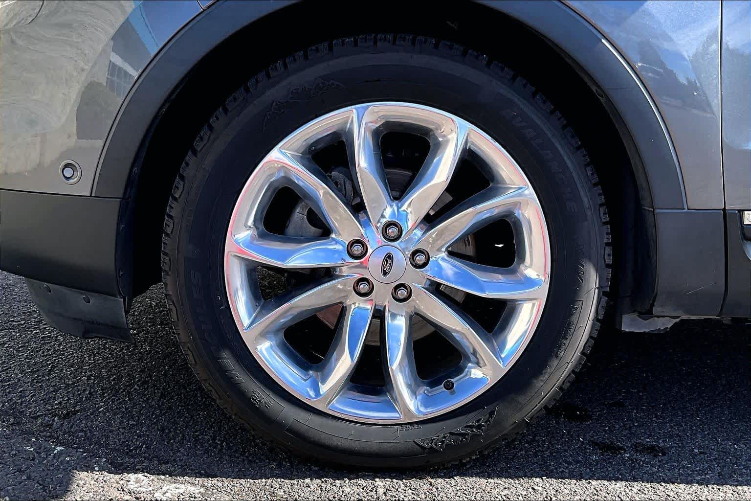 Thumbnail: 2013 Ford Explorer - 8