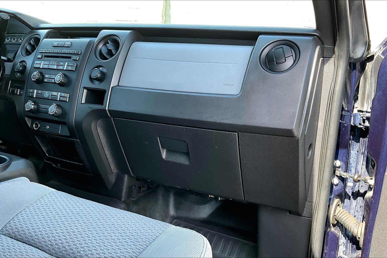 Thumbnail: 2014 Ford F-150 - 23