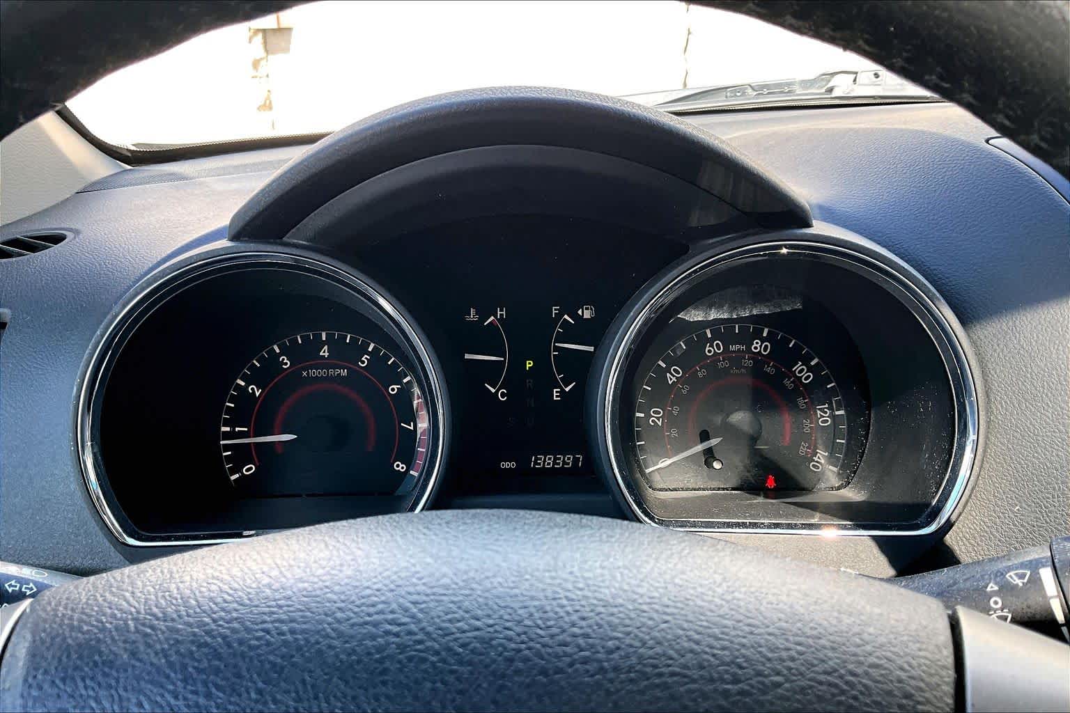 Thumbnail: 2010 Toyota Highlander - 17