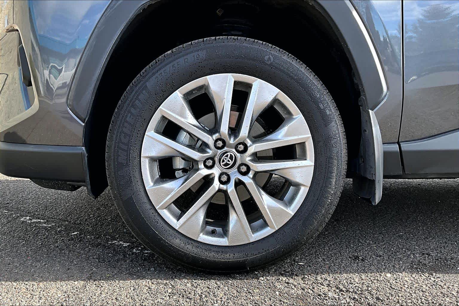 Thumbnail: 2024 Toyota RAV4 - 8