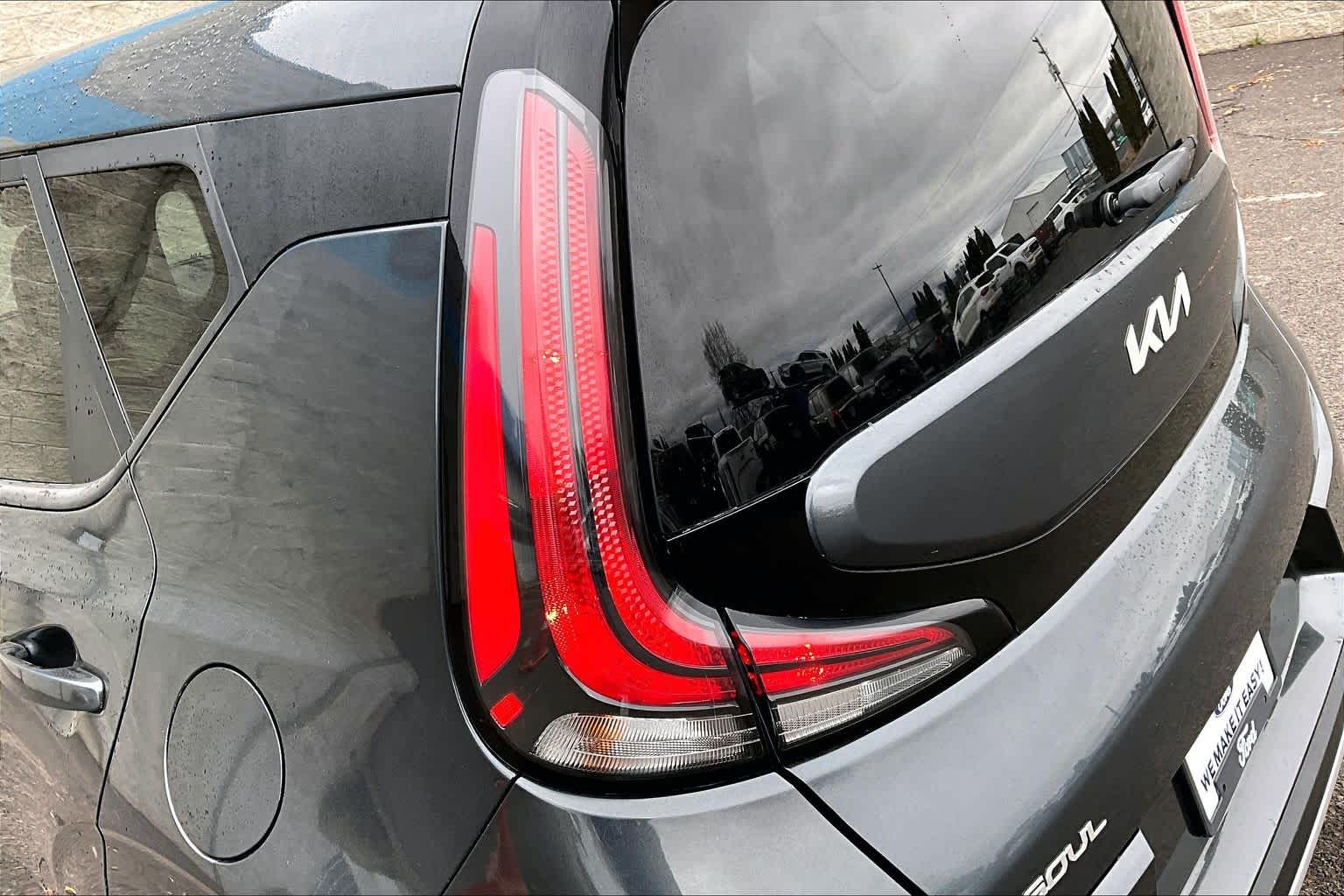 Thumbnail: 2023 Kia Soul - 32