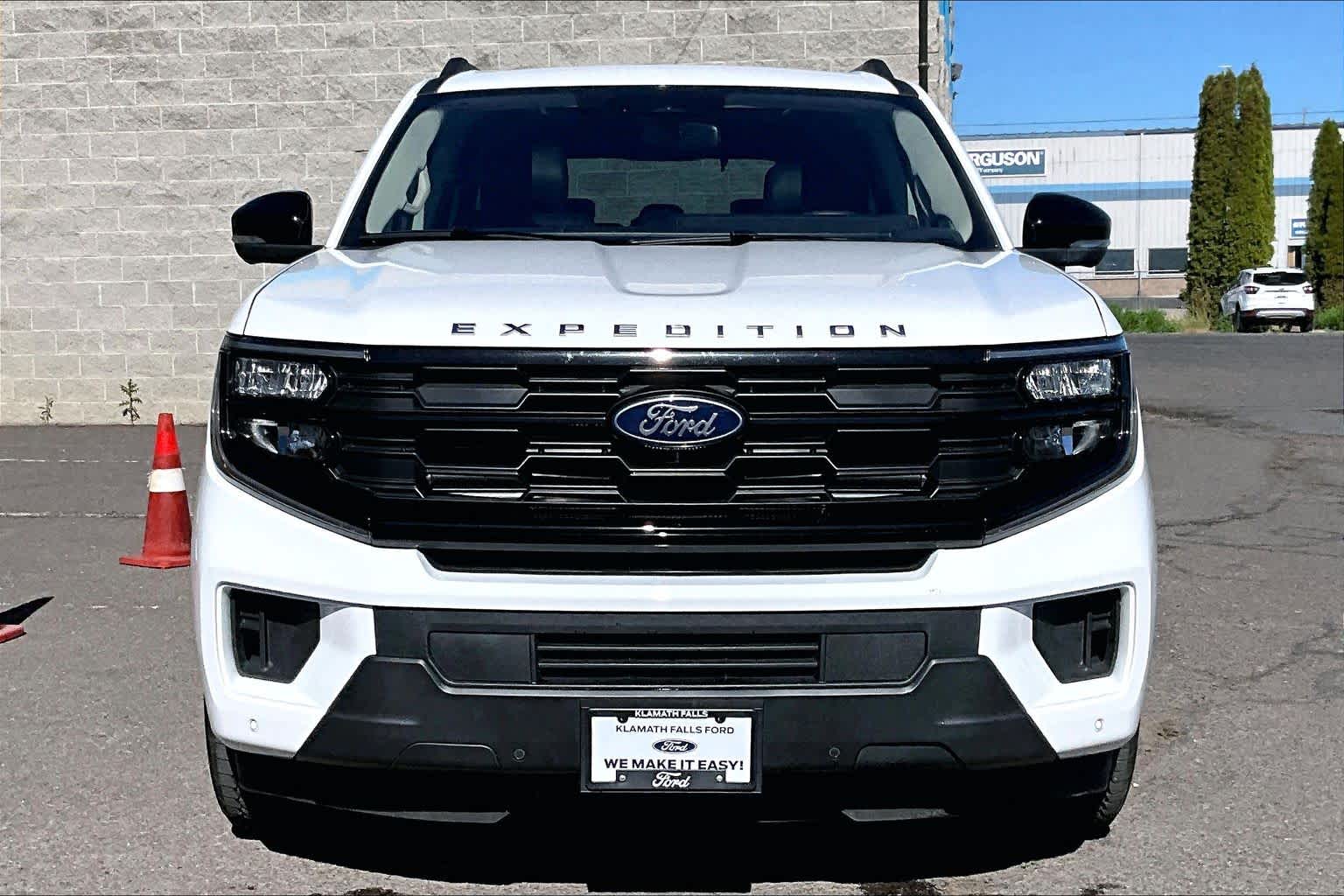 Thumbnail: 2025 Ford Expedition - 6