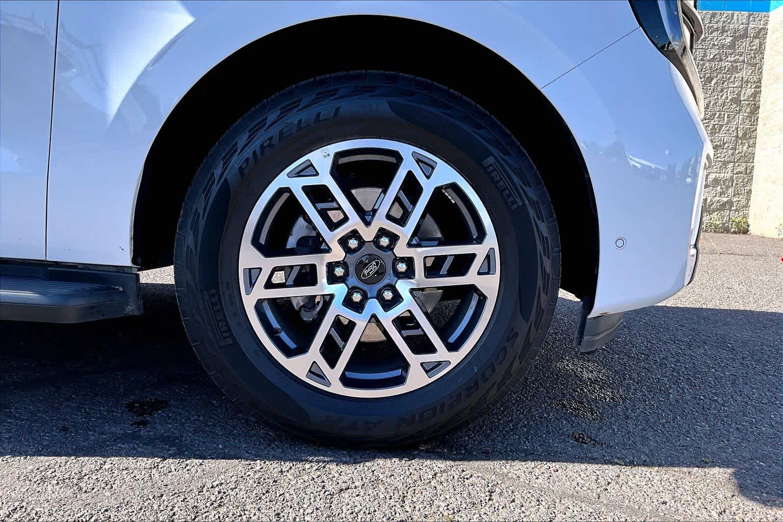 Thumbnail: 2025 Ford Expedition - 34
