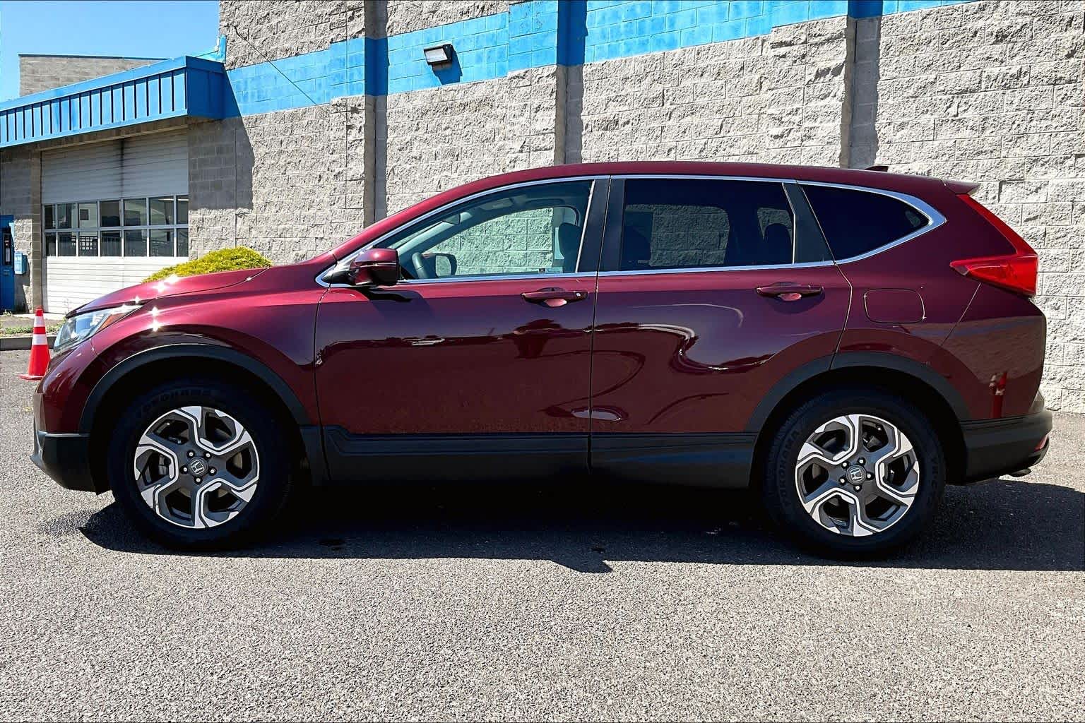 Thumbnail: 2018 Honda CR-V - 3