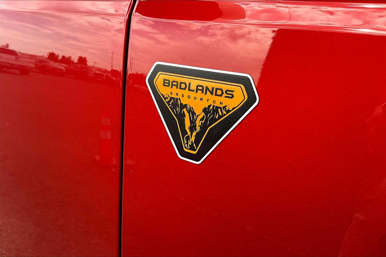 Thumbnail: 2023 Ford Bronco - 7