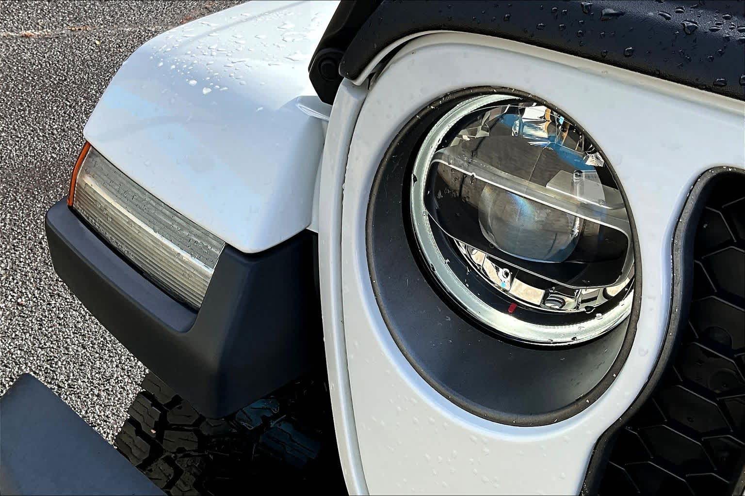 Thumbnail: 2020 Jeep Gladiator - 31