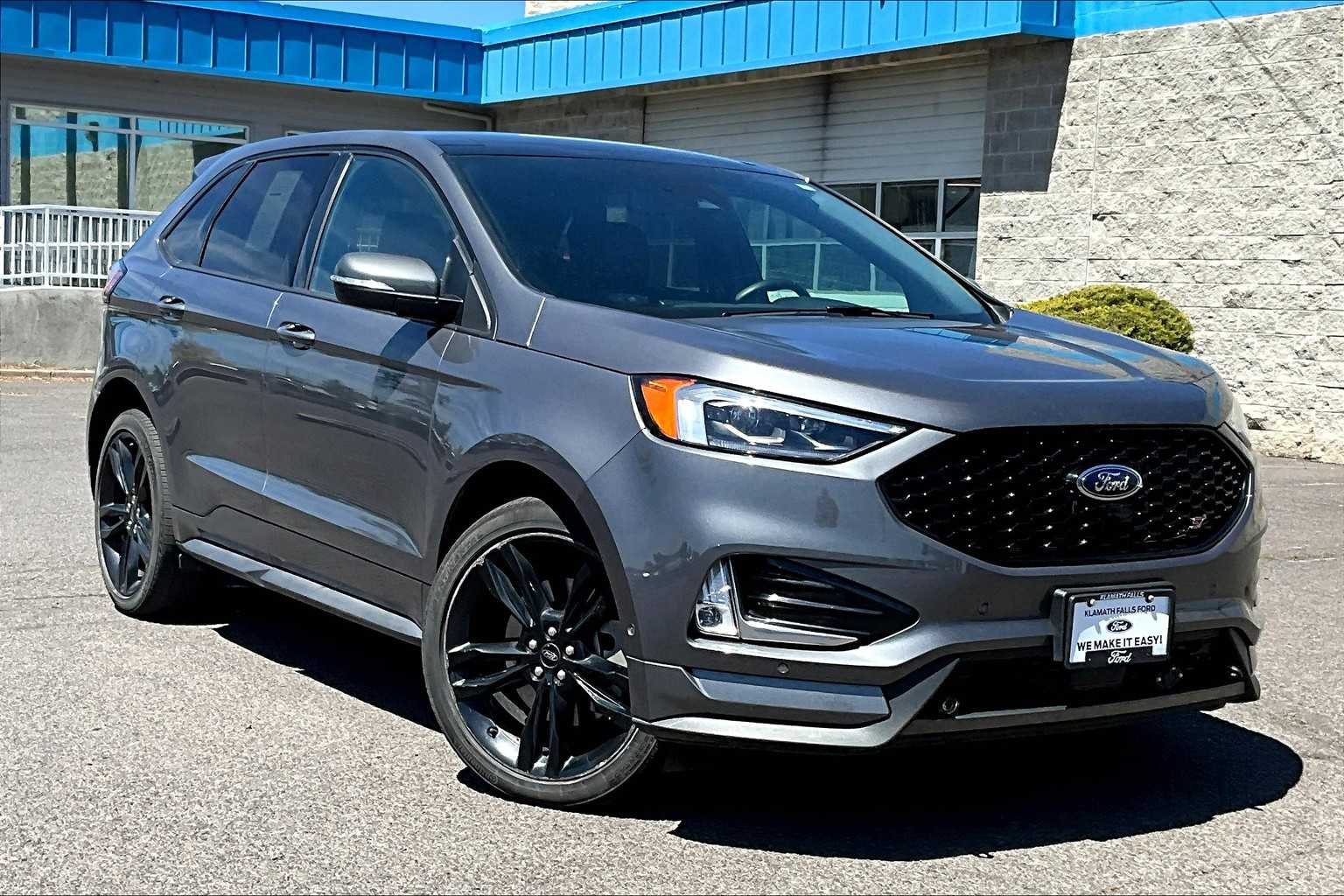 2022 Ford Edge ST 21