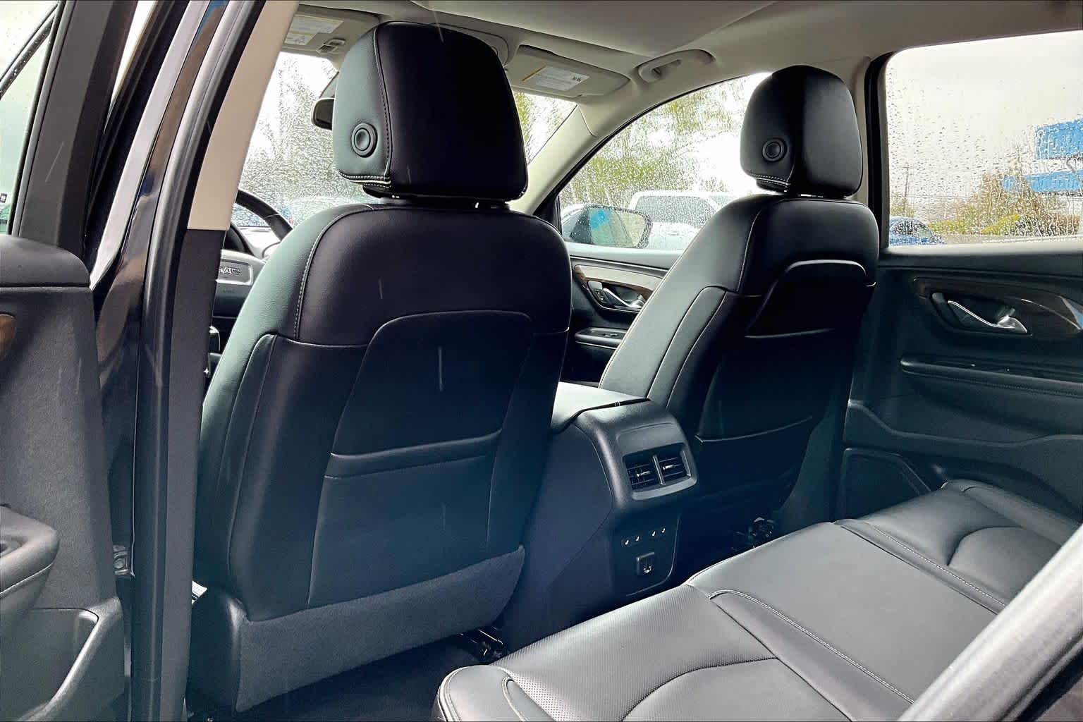 Thumbnail: 2020 GMC Terrain - 12