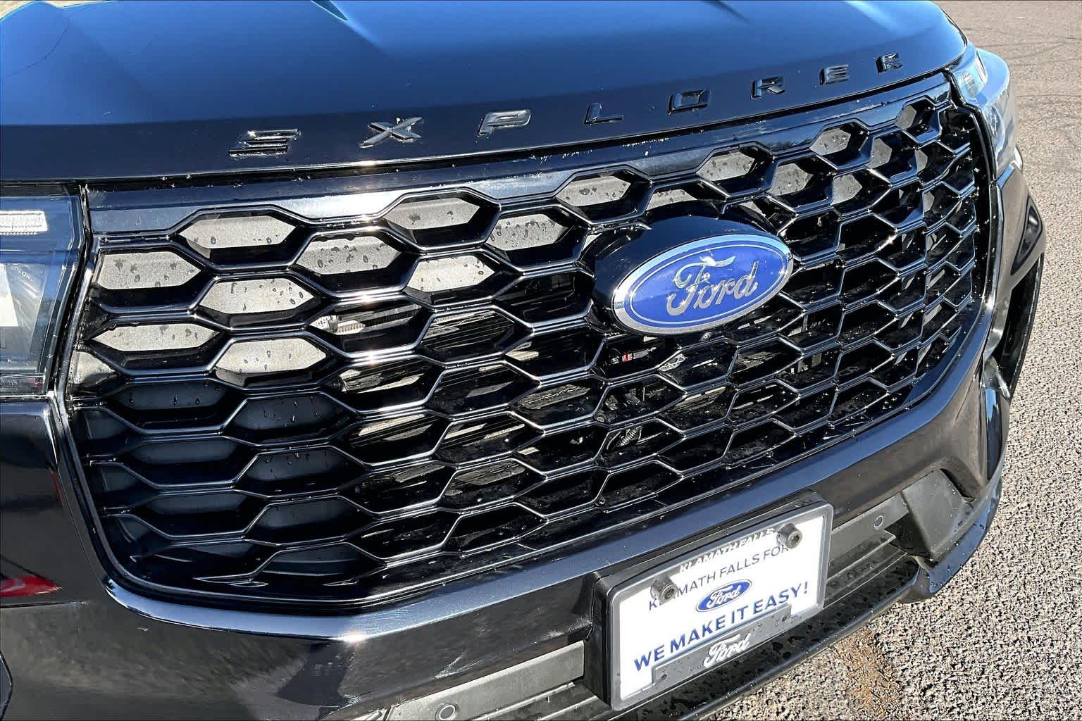 Thumbnail: 2025 Ford Explorer - 33