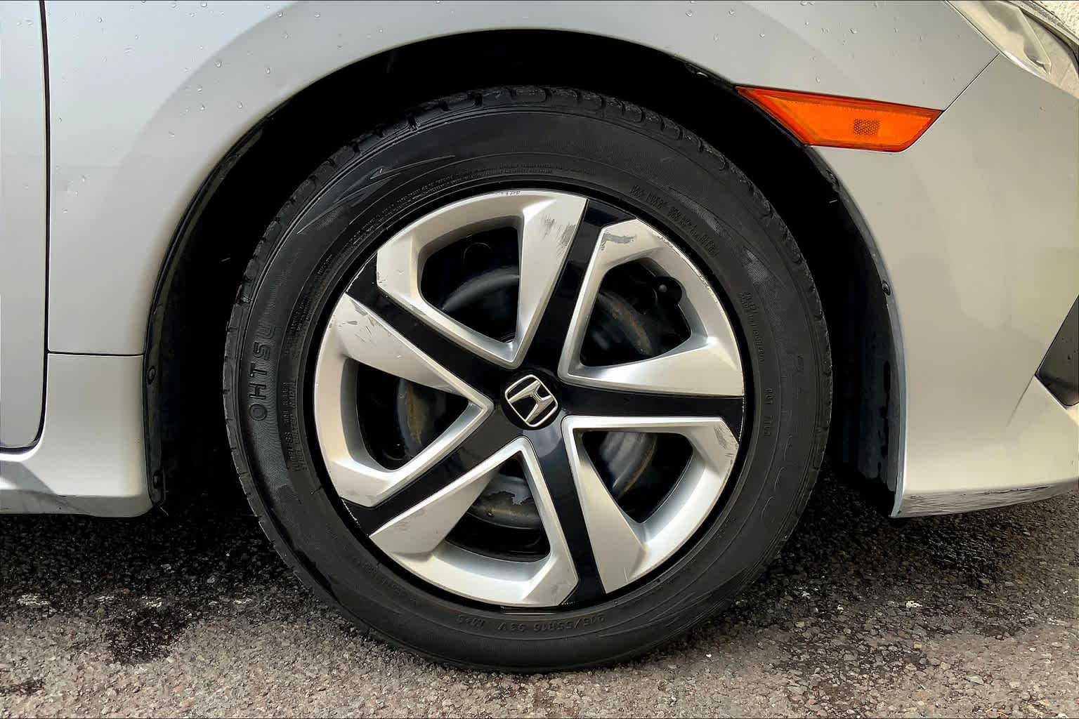 2018 Honda Civic LX 33