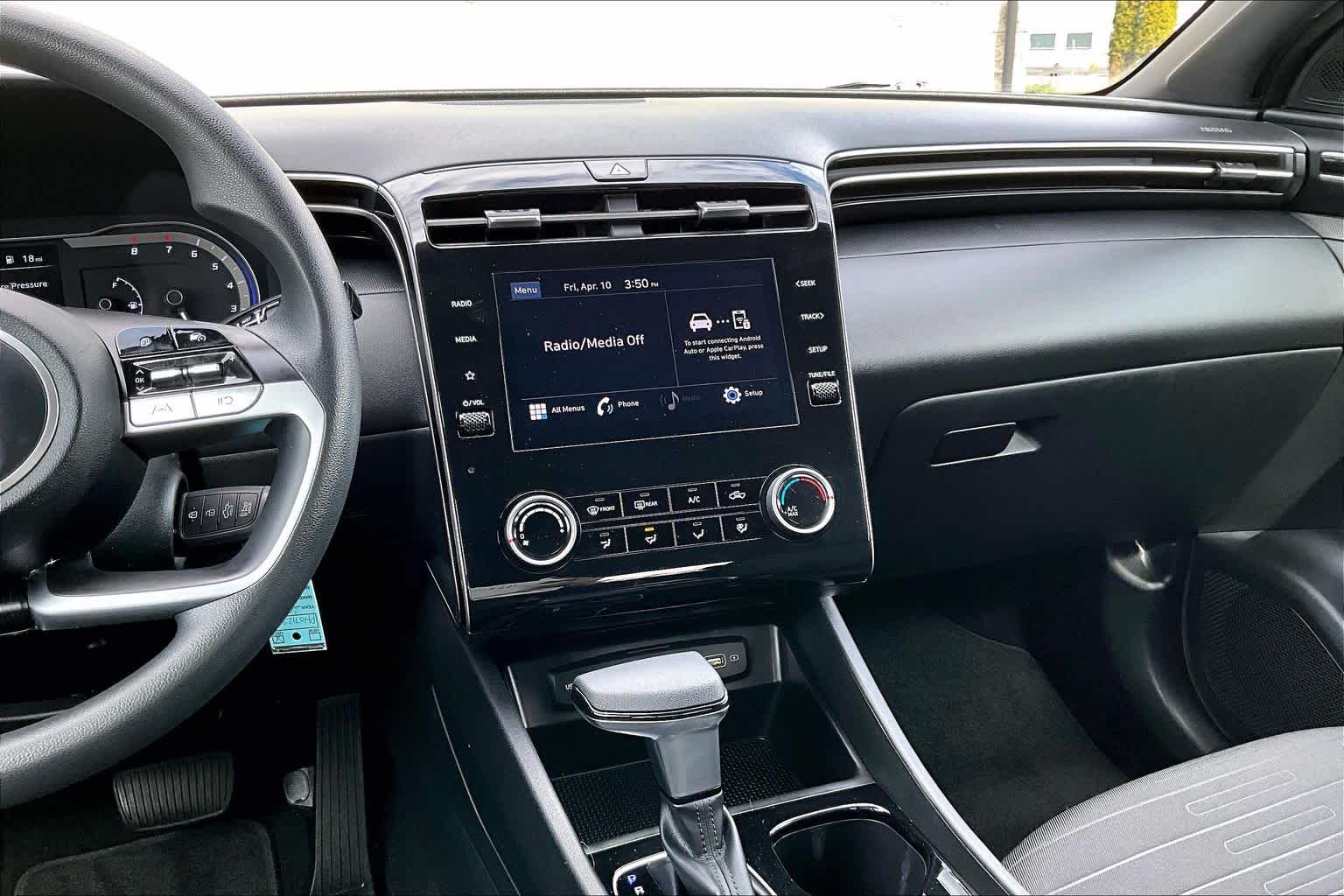 Thumbnail: 2023 Hyundai Santa Cruz - 15