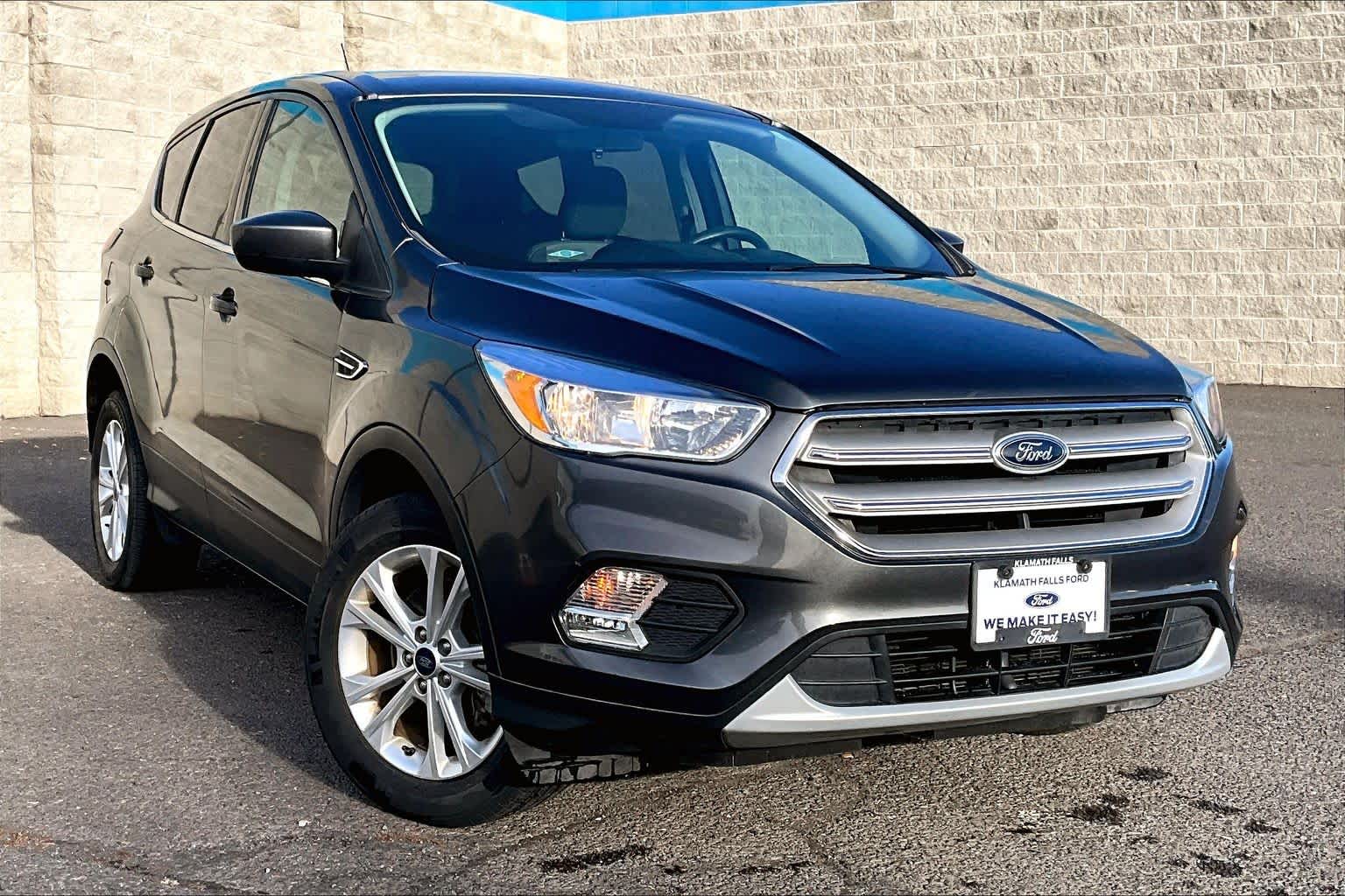 Thumbnail: 2019 Ford Escape - 21