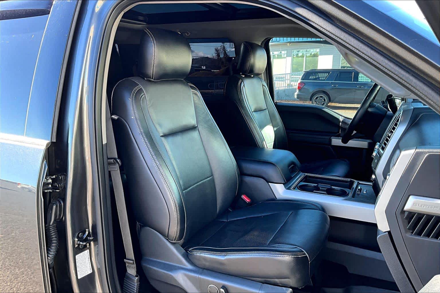 Thumbnail: 2017 Ford F-450 - 13