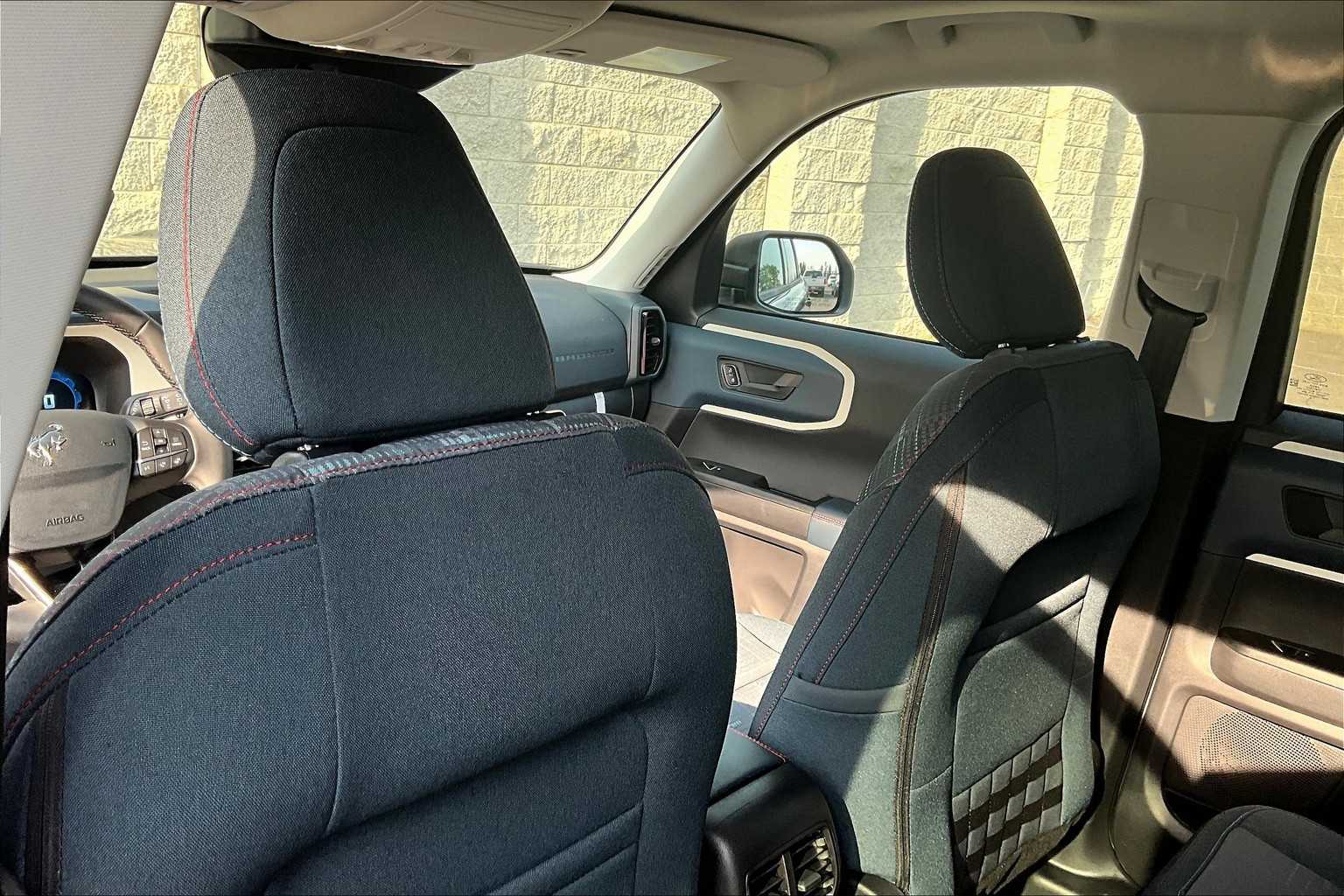 Thumbnail: 2025 Ford Bronco Sport - 12