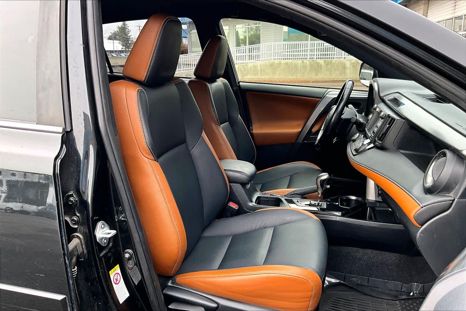 Thumbnail: 2017 Toyota RAV4 - 13