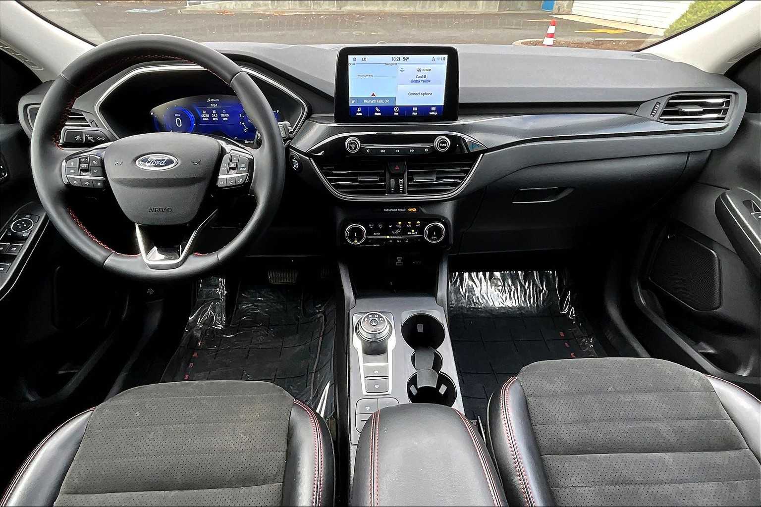 Thumbnail: 2022 Ford Escape - 10