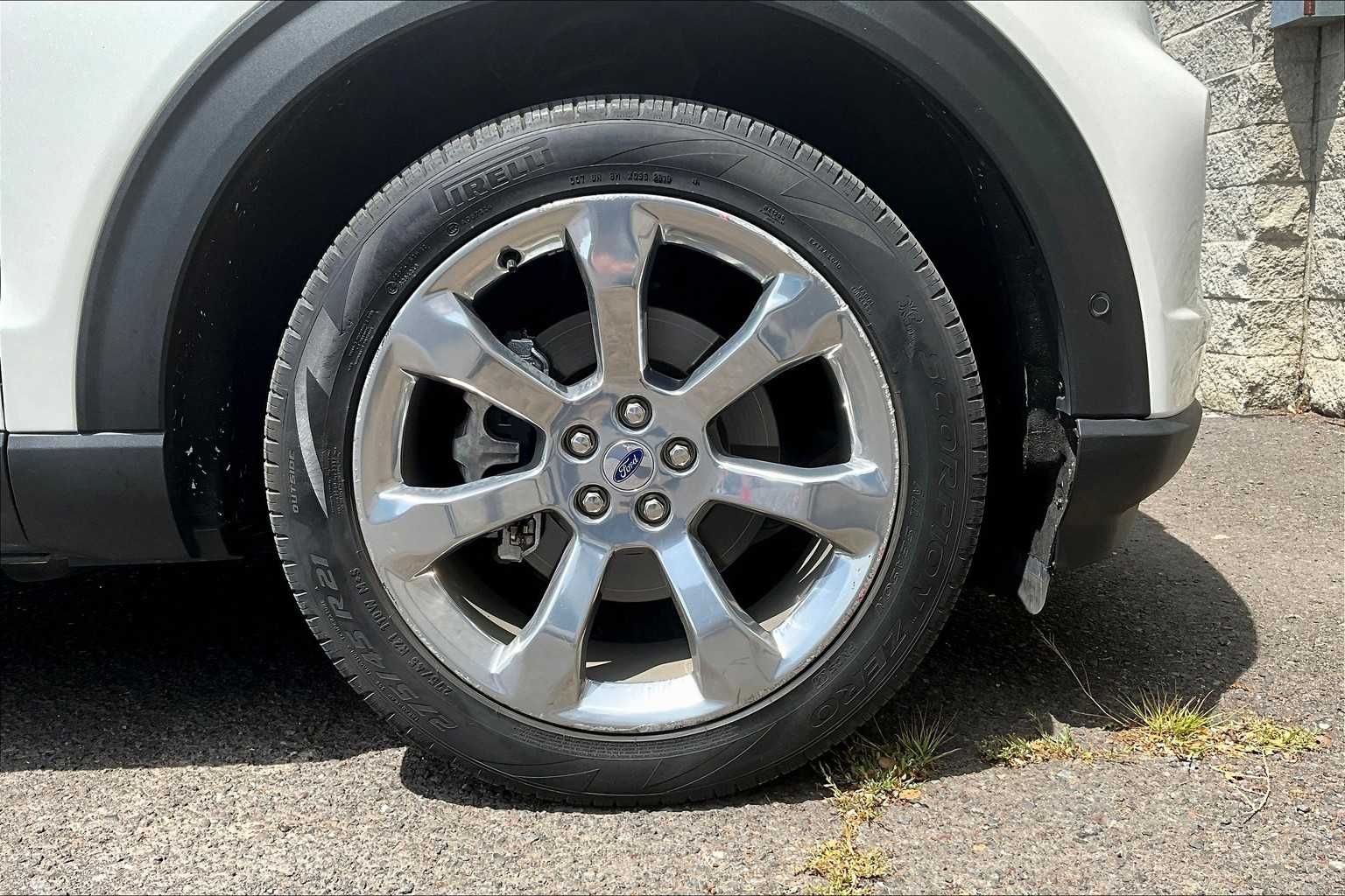 2020 Ford Explorer Platinum 34