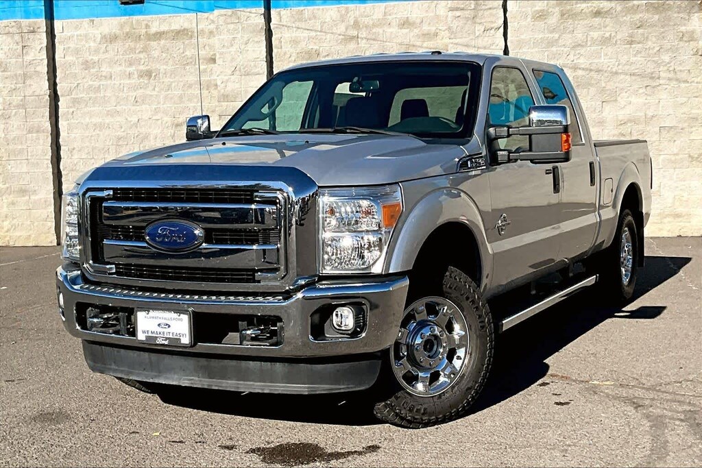 Used 2016 Ford F-250 XLT Truck Crew Cab