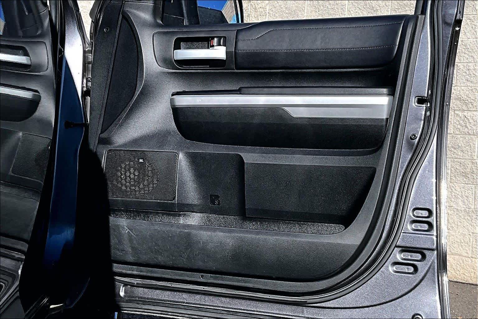 Thumbnail: 2017 Toyota Tundra - 28