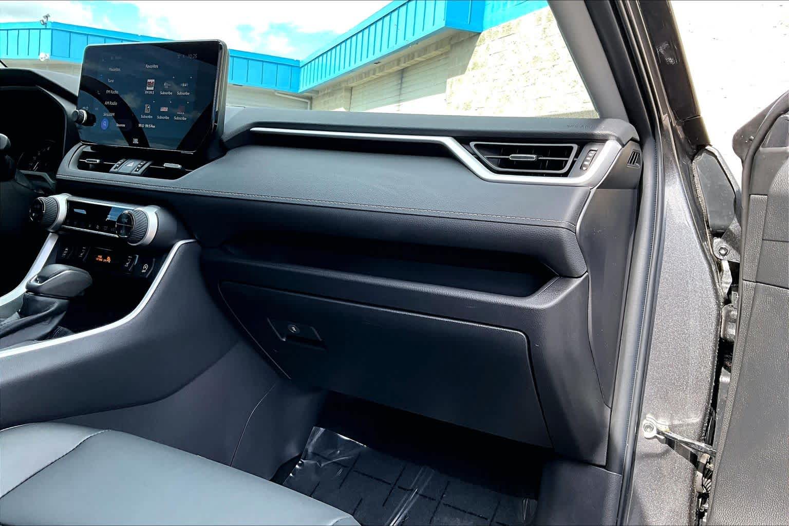 Thumbnail: 2024 Toyota RAV4 - 23