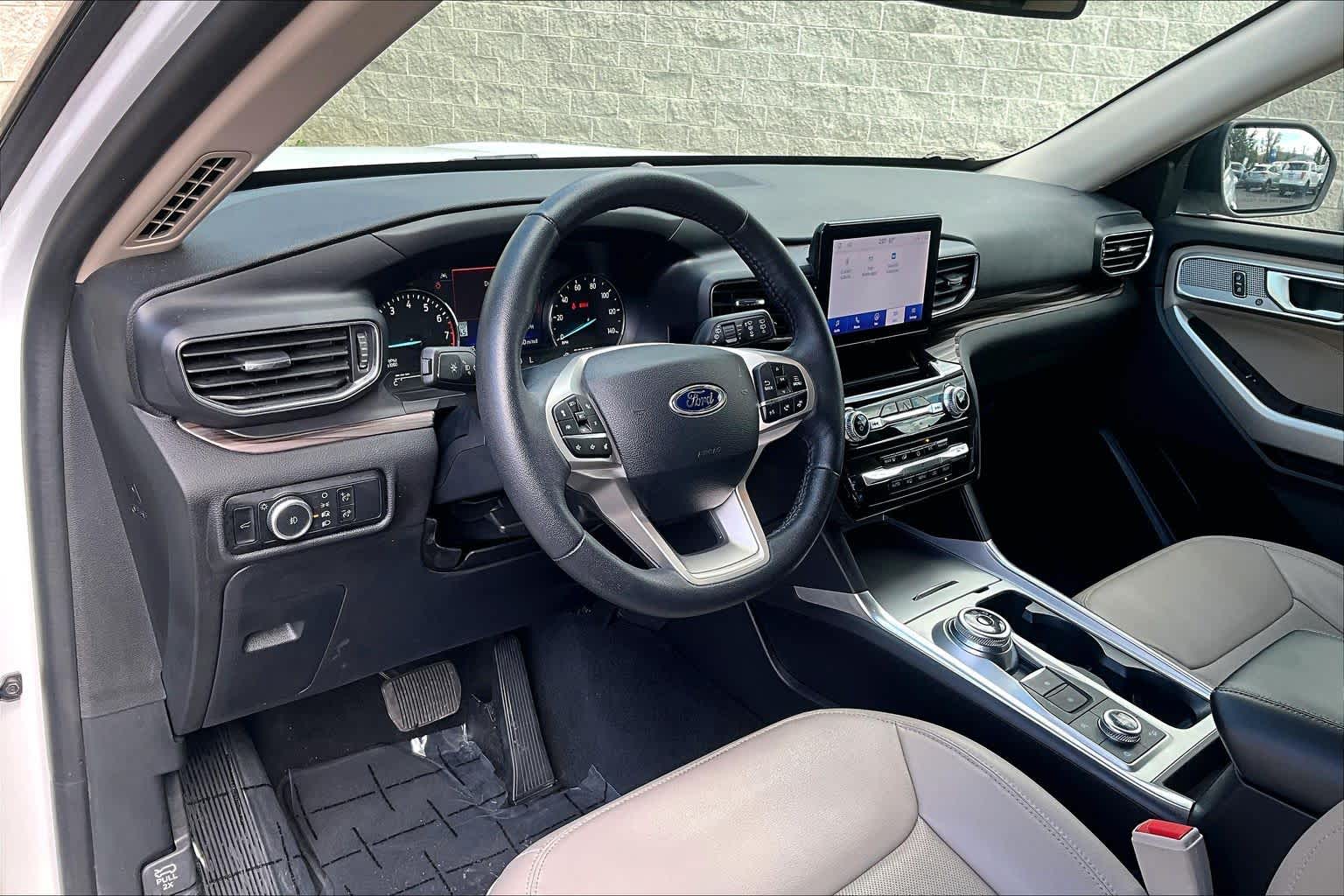Thumbnail: 2024 Ford Explorer - 2