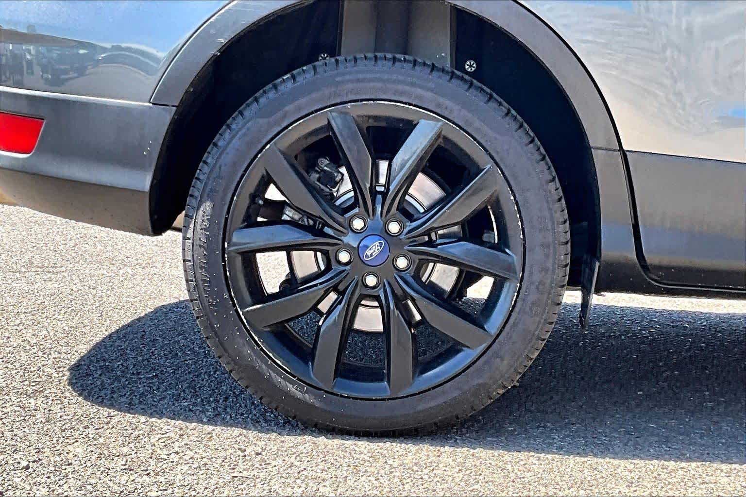 Thumbnail: 2018 Ford Escape - 36