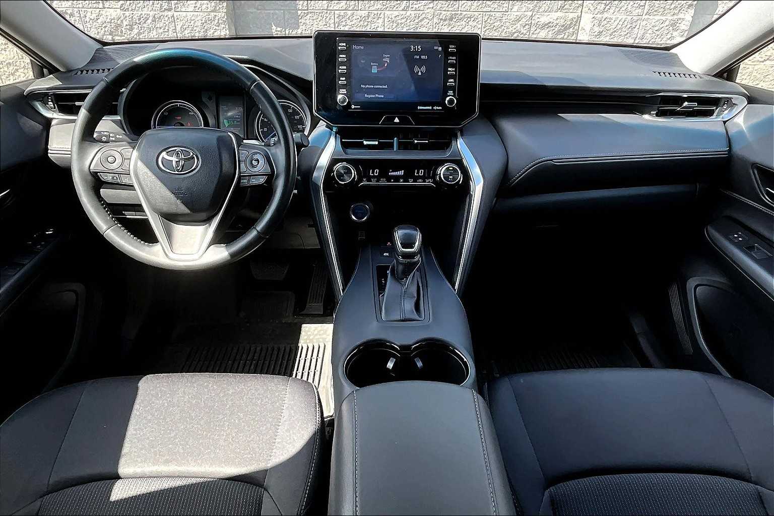 2022 Toyota Venza LE 10
