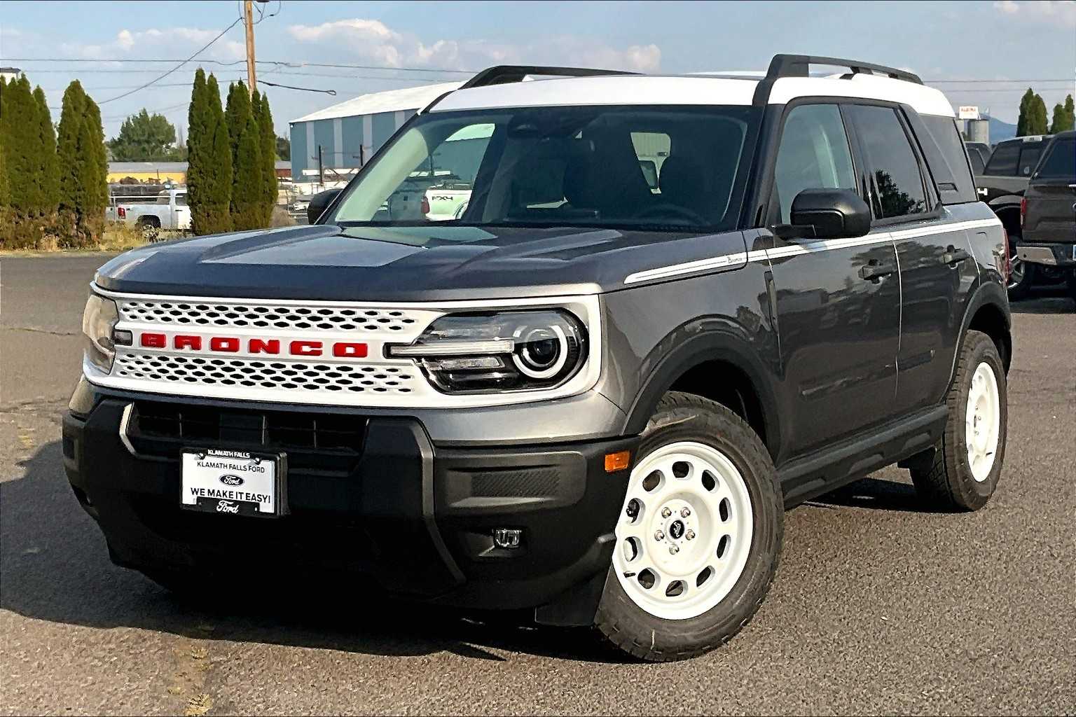 Thumbnail: 2025 Ford Bronco Sport - 1