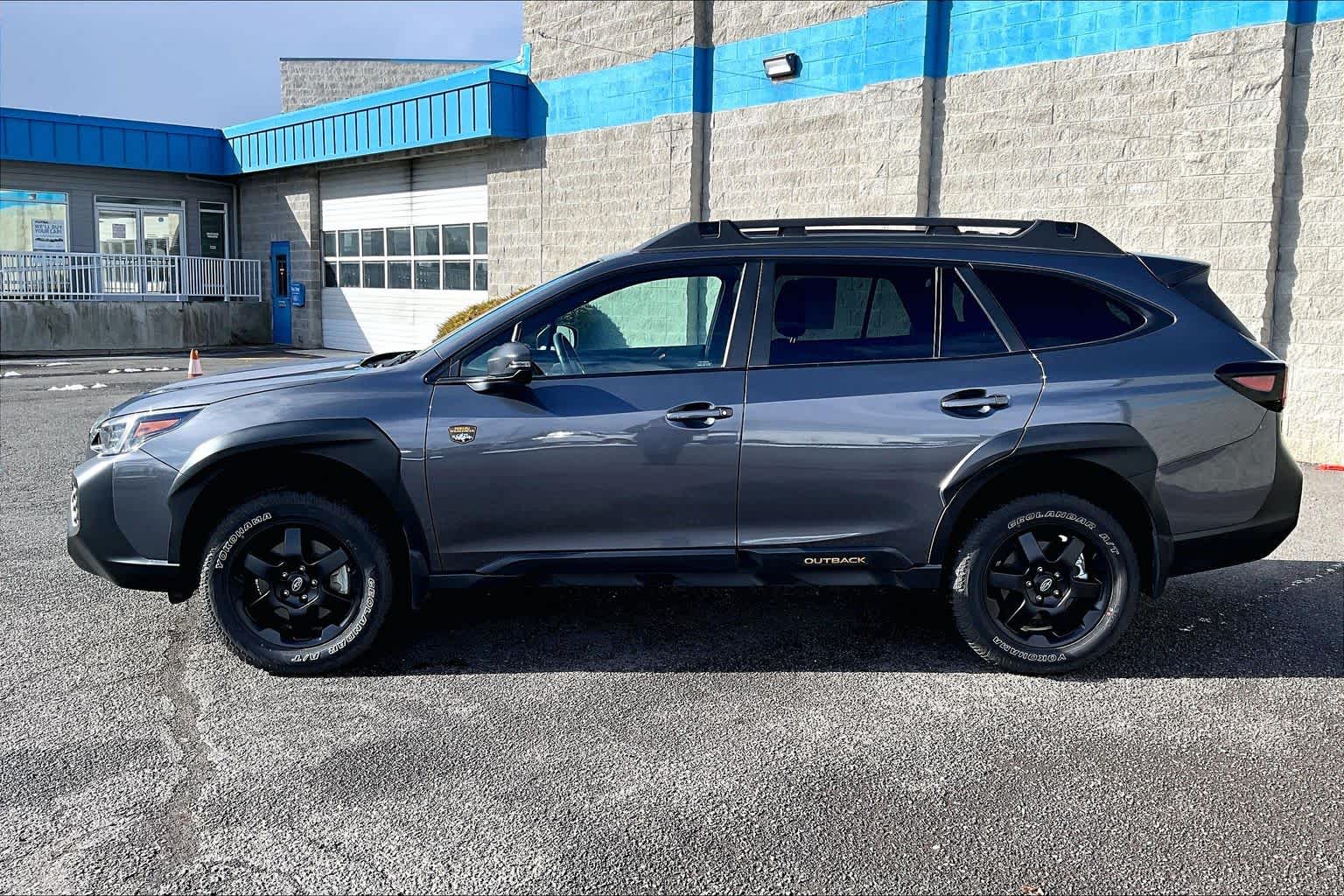 Thumbnail: 2025 Subaru Outback - 3