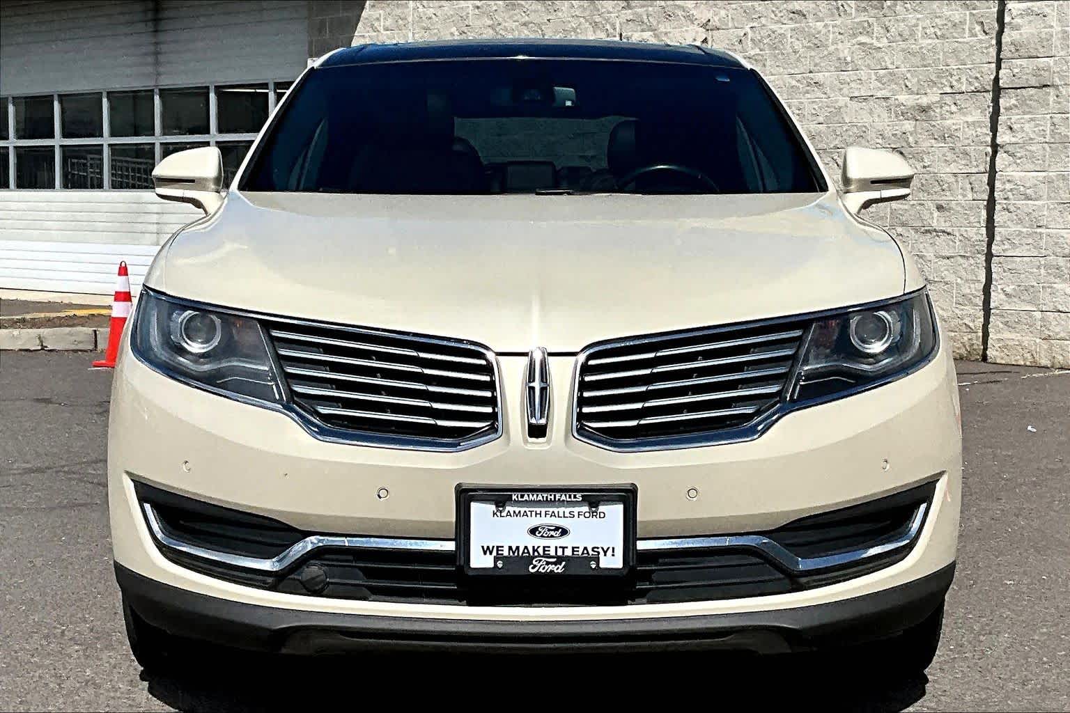 Thumbnail: 2016 Lincoln MKX - 6
