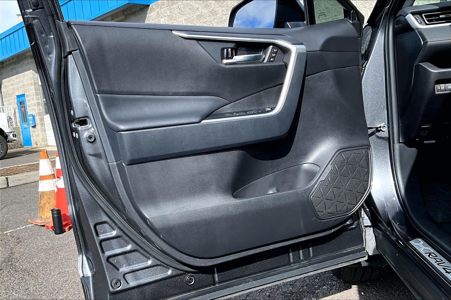 Thumbnail: 2024 Toyota RAV4 - 27