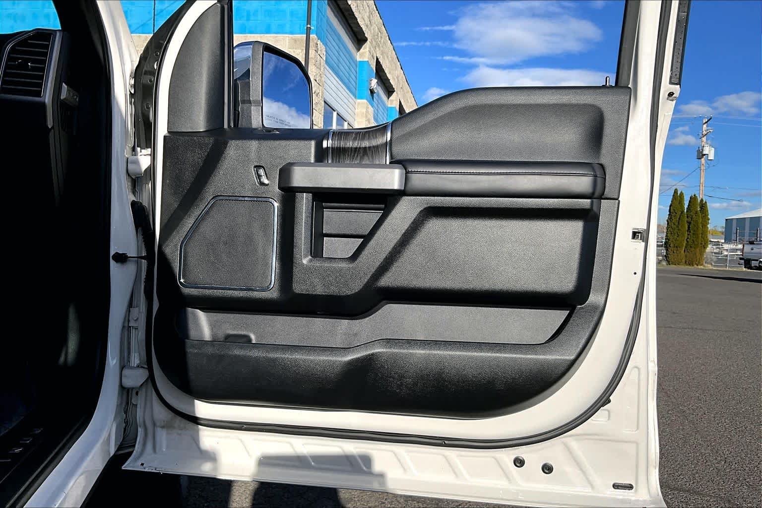 Thumbnail: 2018 Ford F-150 - 28