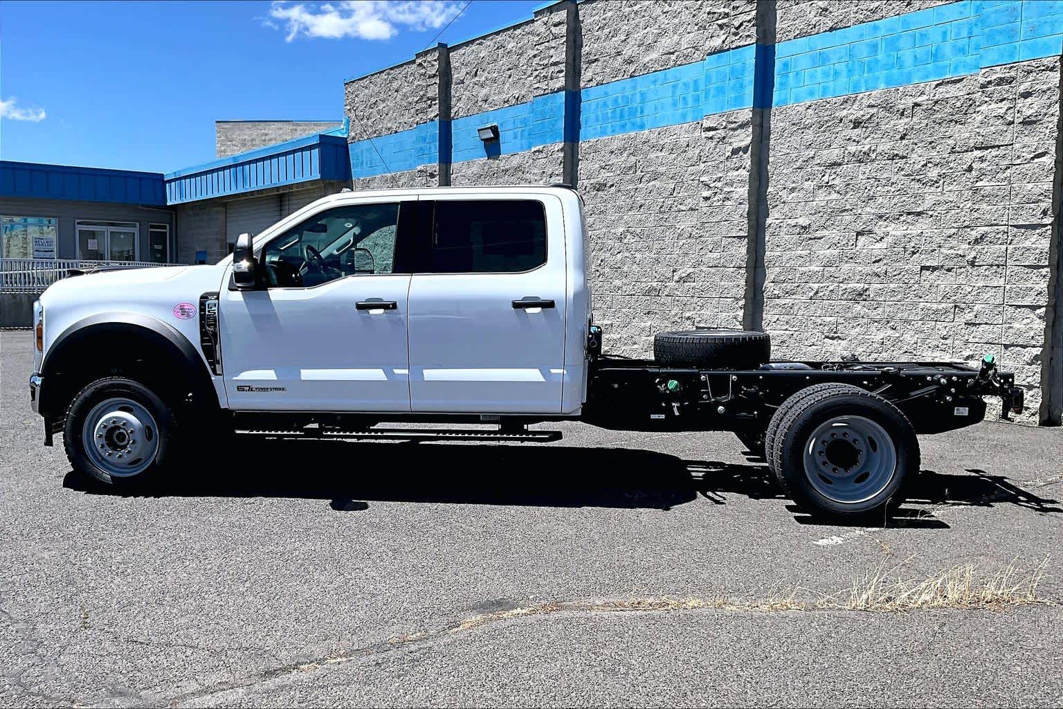 Thumbnail: 2026 Ford F-550 - 3