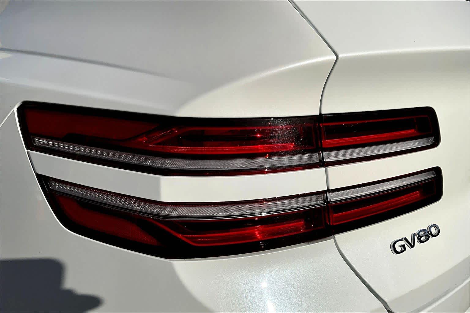 Thumbnail: 2024 Genesis GV80 - 32