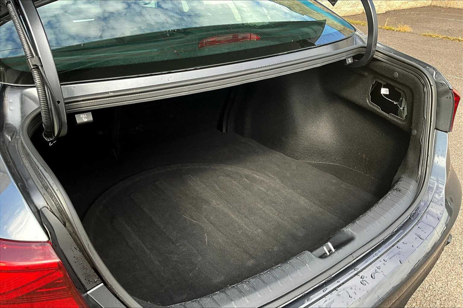 Thumbnail: 2023 Kia Forte - 18