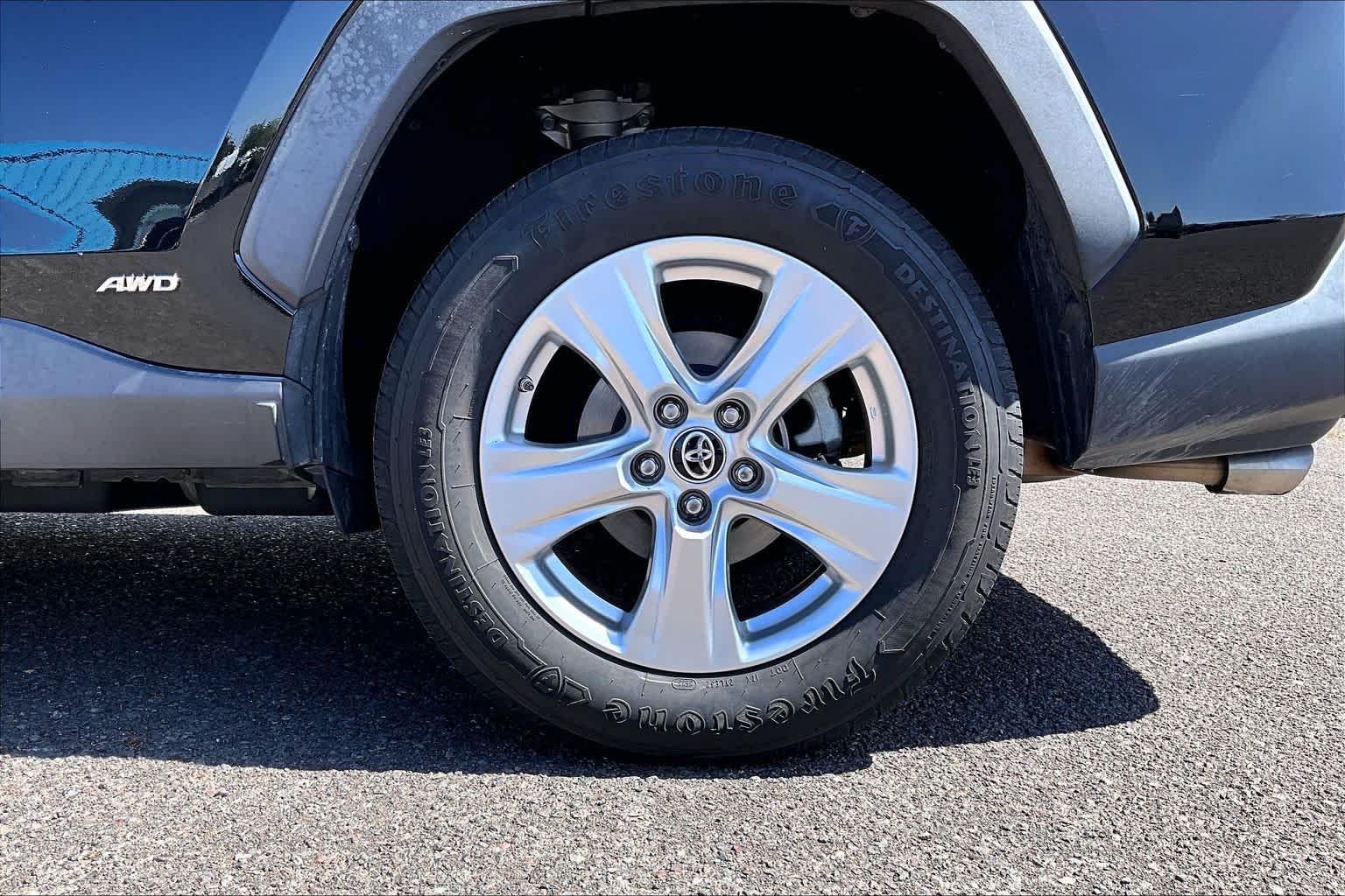 Thumbnail: 2021 Toyota RAV4 - 35