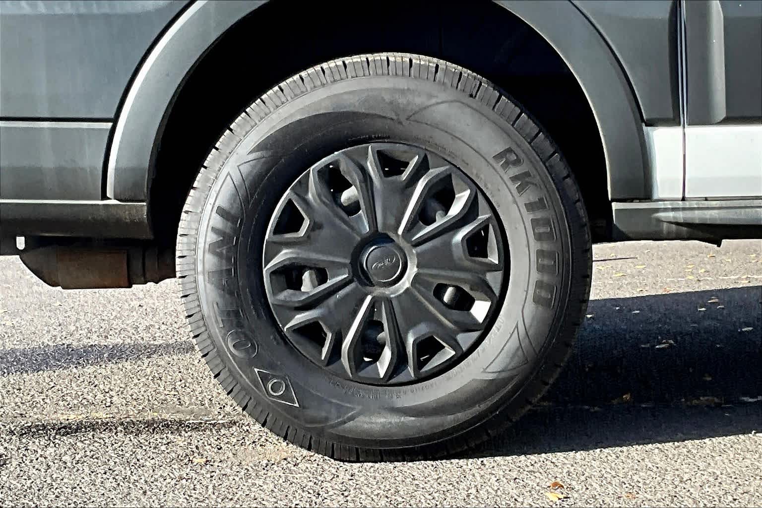 Thumbnail: 2018 Ford Transit Series - 36