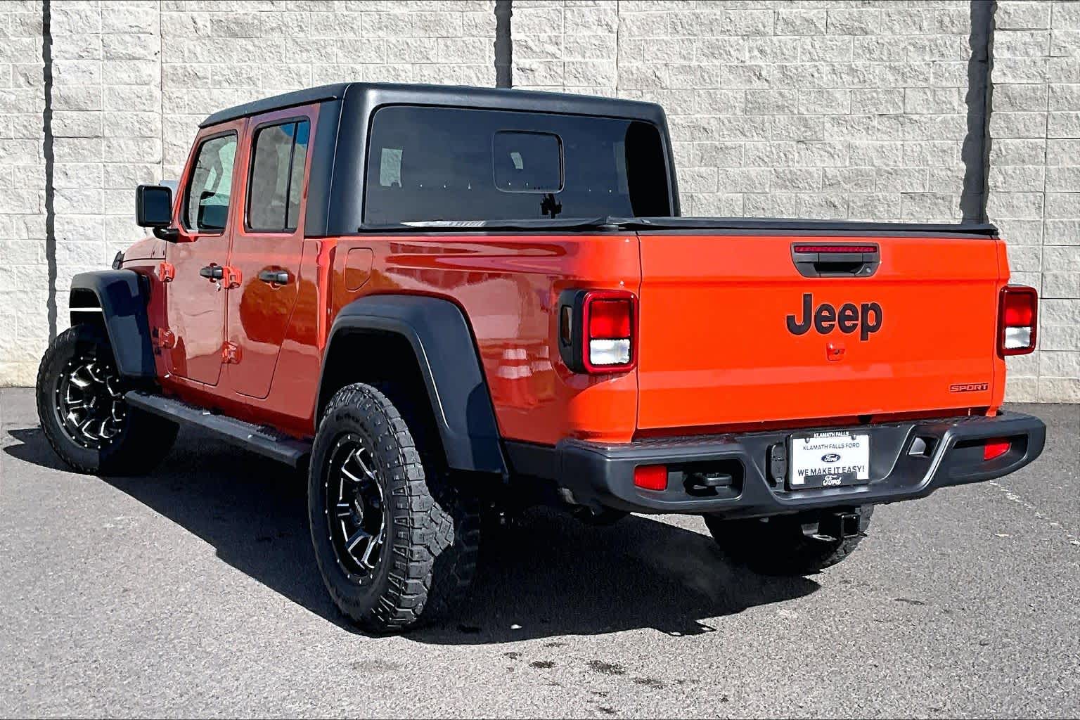 Thumbnail: 2020 Jeep Gladiator - 4