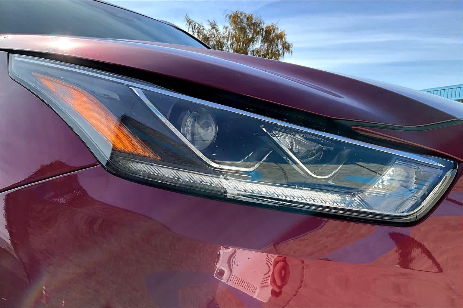 Thumbnail: 2021 Toyota Highlander - 31