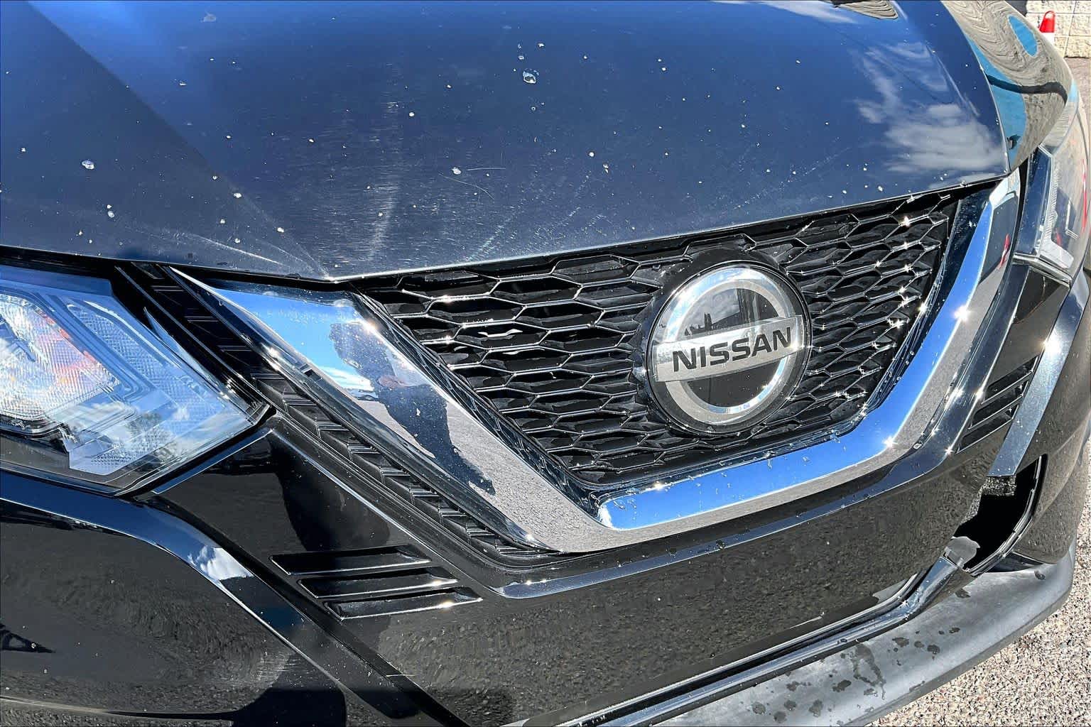 Thumbnail: 2021 Nissan Rogue Sport - 33