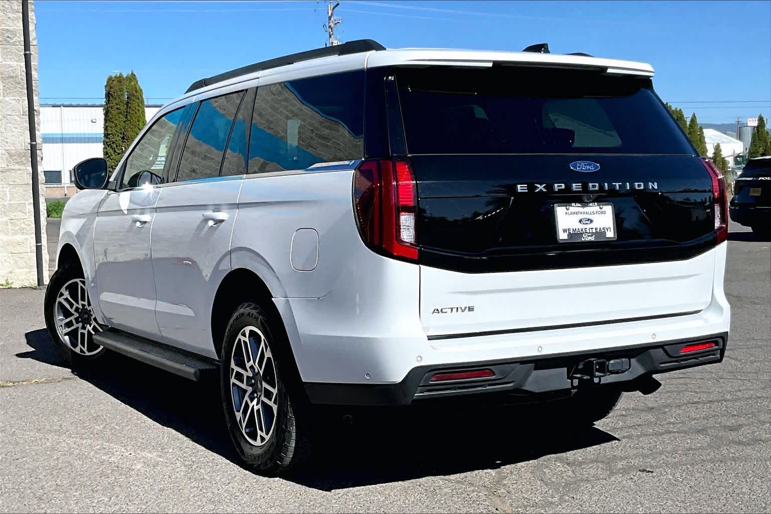 Thumbnail: 2025 Ford Expedition - 4