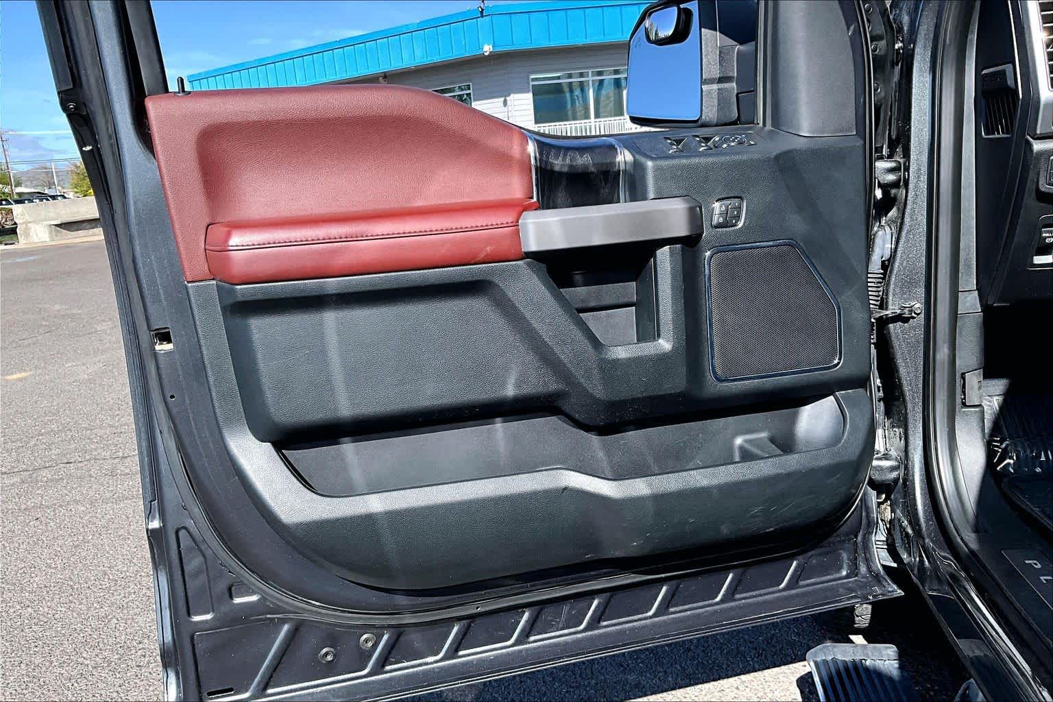 Thumbnail: 2020 Ford F-150 - 27