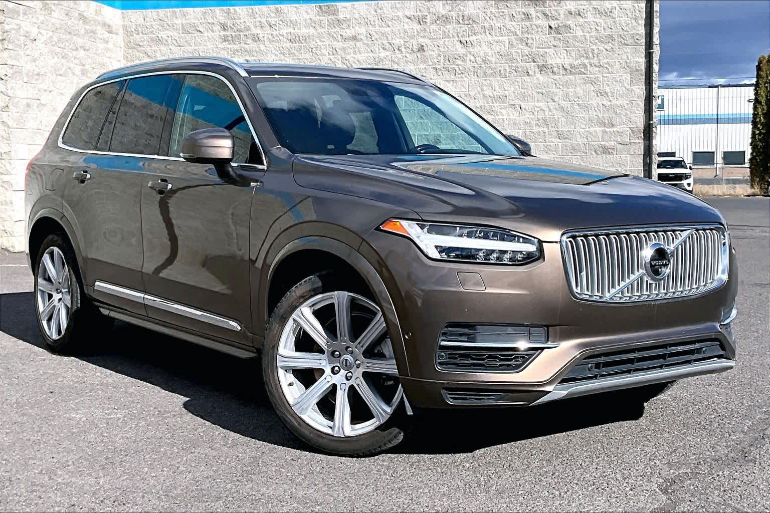 Thumbnail: 2017 Volvo XC90 - 21