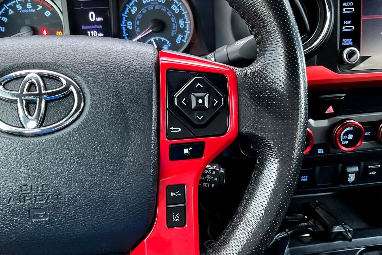 Thumbnail: 2020 Toyota Tacoma - 25