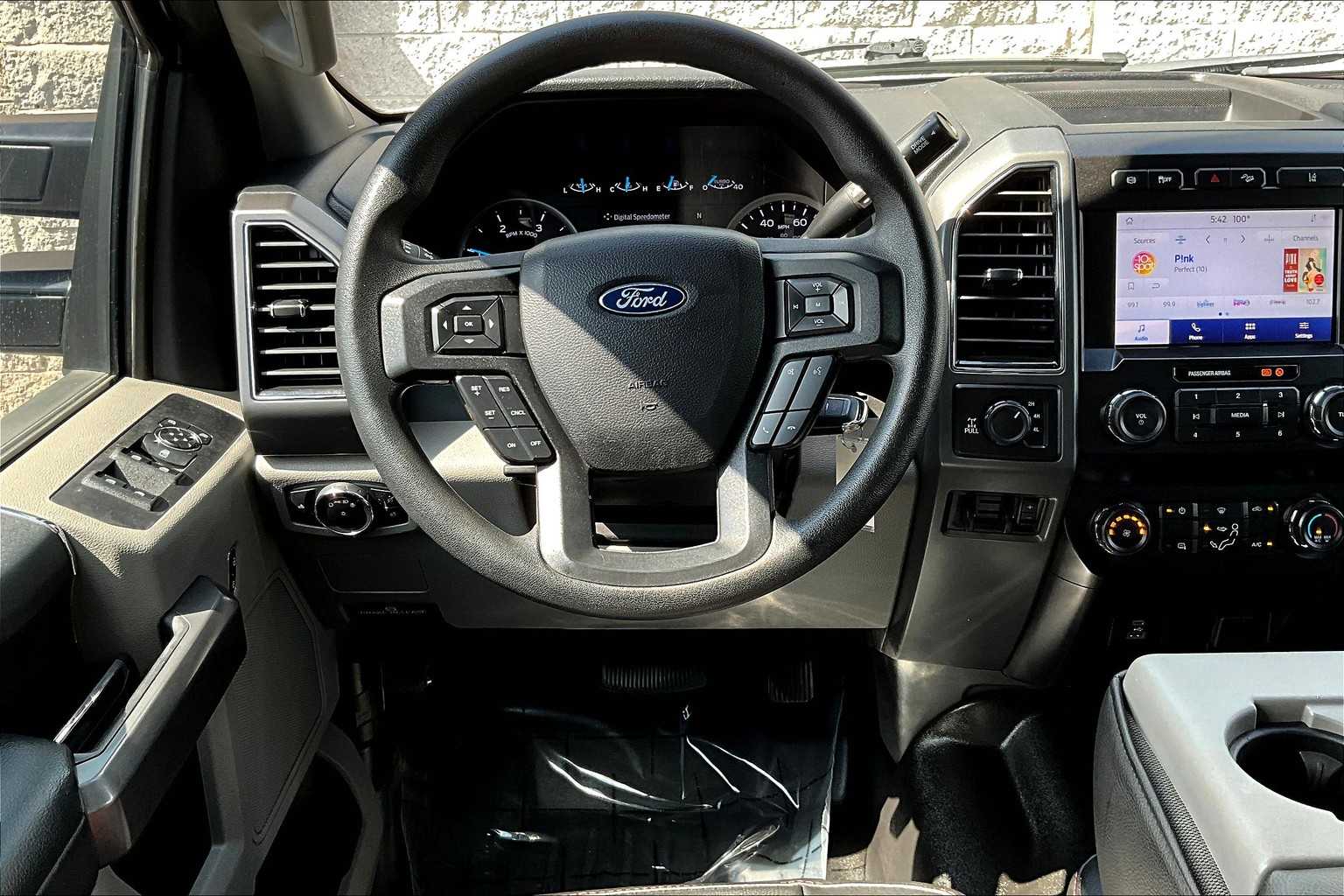 Thumbnail: 2020 Ford F-250 - 14